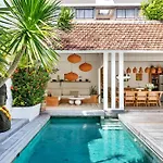 Villa Gauguin By Villa Finder